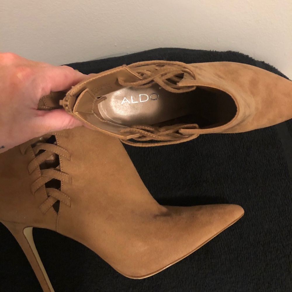Aldo Camel nude stiletto ankle boots . SEXY